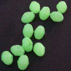 Pilkmaxx Fluorperlen grün/ oval 4-7mm